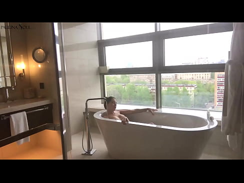 ❤️ Óriási babe szenvedélyesen kiveri ki a punciját a fürdőszobában Anal videó at hu.dreamlandpassionjourney.ru ❤